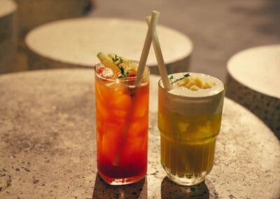 Bars en uitgaan in Moraira: waar u ’s avonds terechtkunt