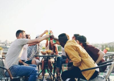 Rooftopbars in Moraira: cocktails met uitzicht over het dorp