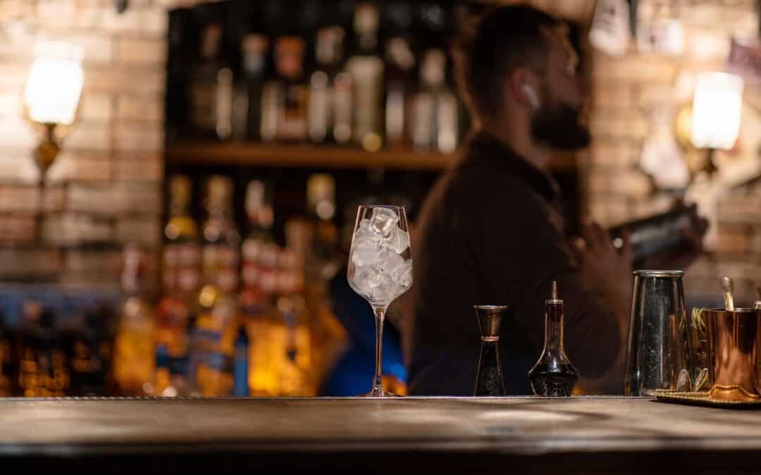 Secret Bar Moraira: cocktailbar met een eigen keuken